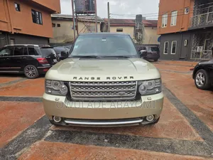 Land Rover Range Rover Vogue 2010 Green