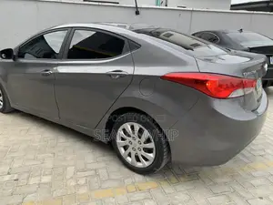 Hyundai Elantra GLS Automatic 2011 Gray