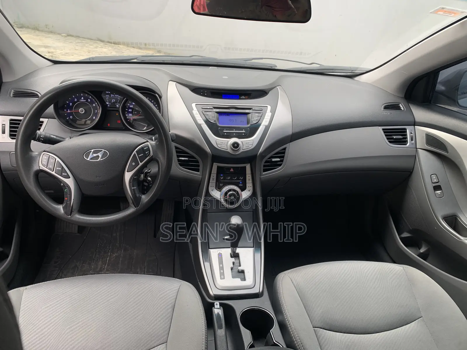 Hyundai Elantra GLS Automatic 2011 Gray