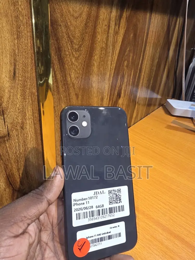 Apple iPhone XR 64 GB Black