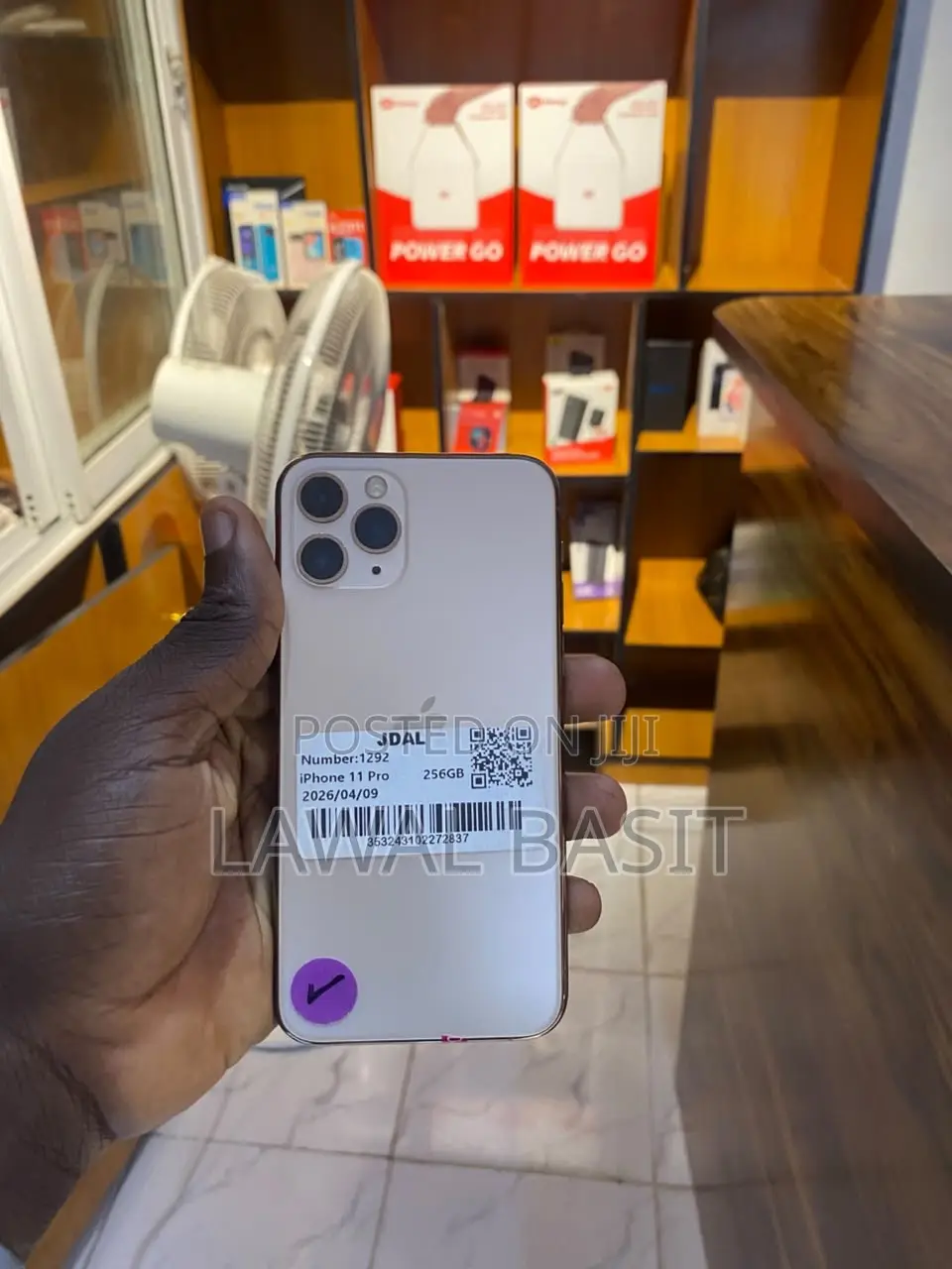 Apple iPhone XR 64 GB Black