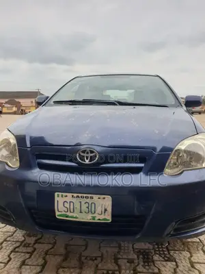 Toyota Corolla LE 2004 Blue