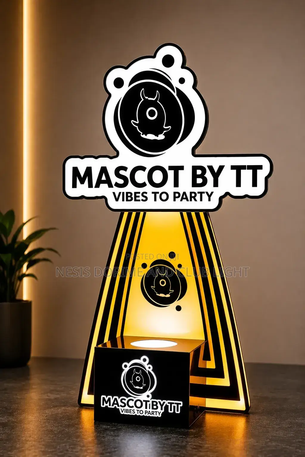 Customized Luxury Bottle Presenter/Bottle Carrier/Dorime Presenter