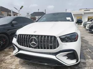 Mercedes-Benz AMG GT 2024 White