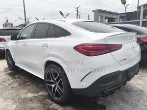 Mercedes-Benz AMG GT 2024 White