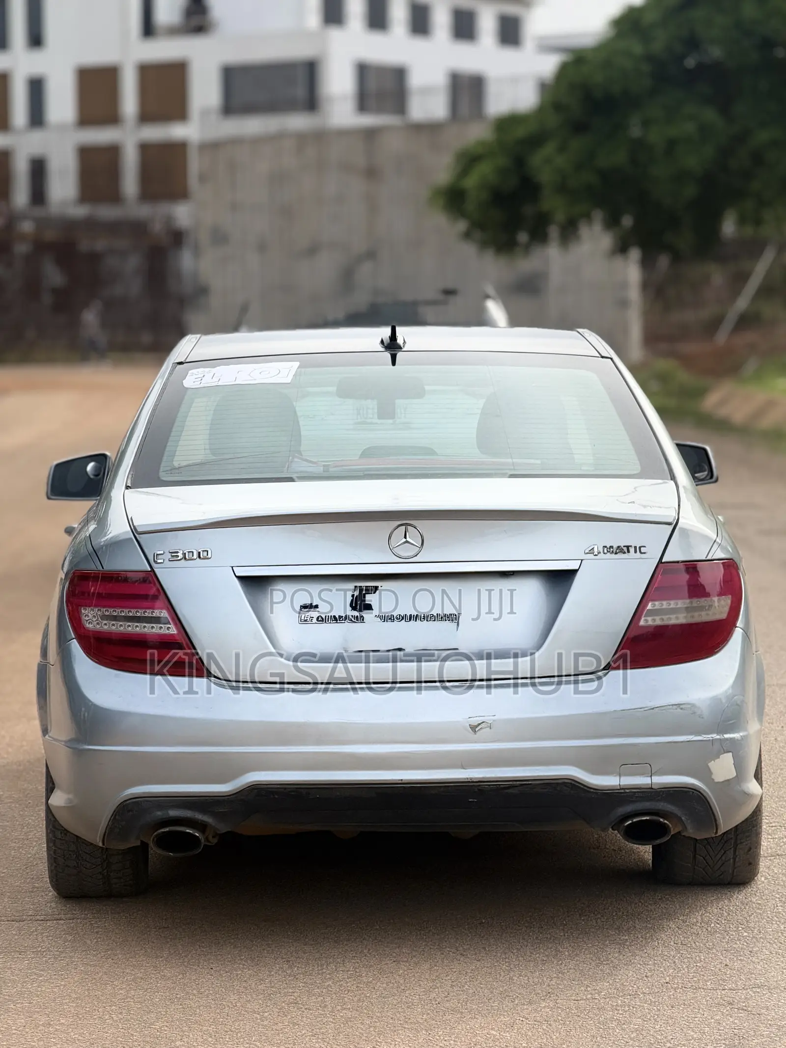 Mercedes-Benz C300 2013 Blue