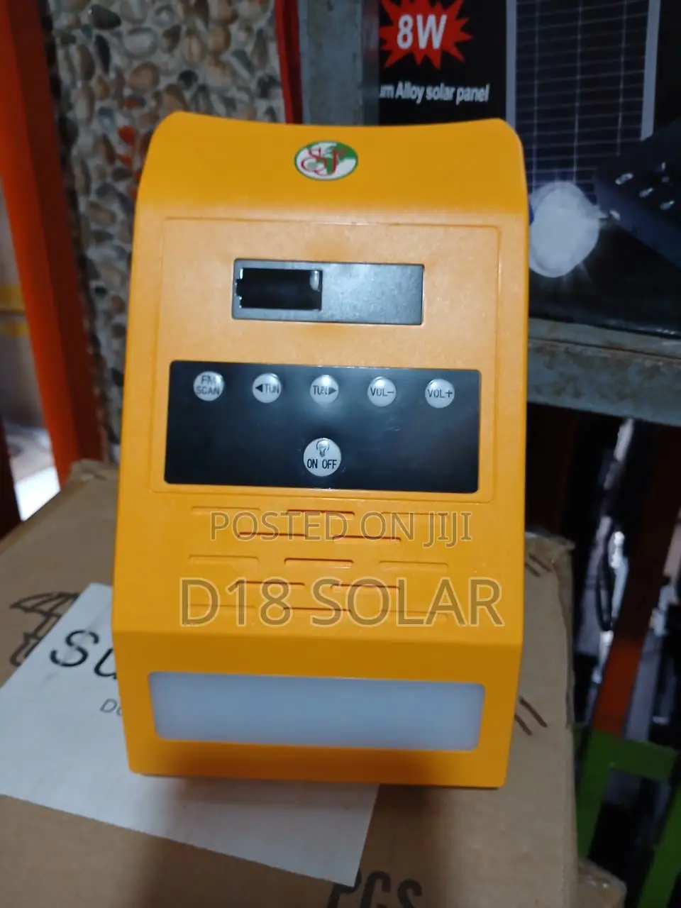 8w Solar Generator With 4 Bulbs