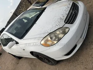 Toyota Corolla 2004 White