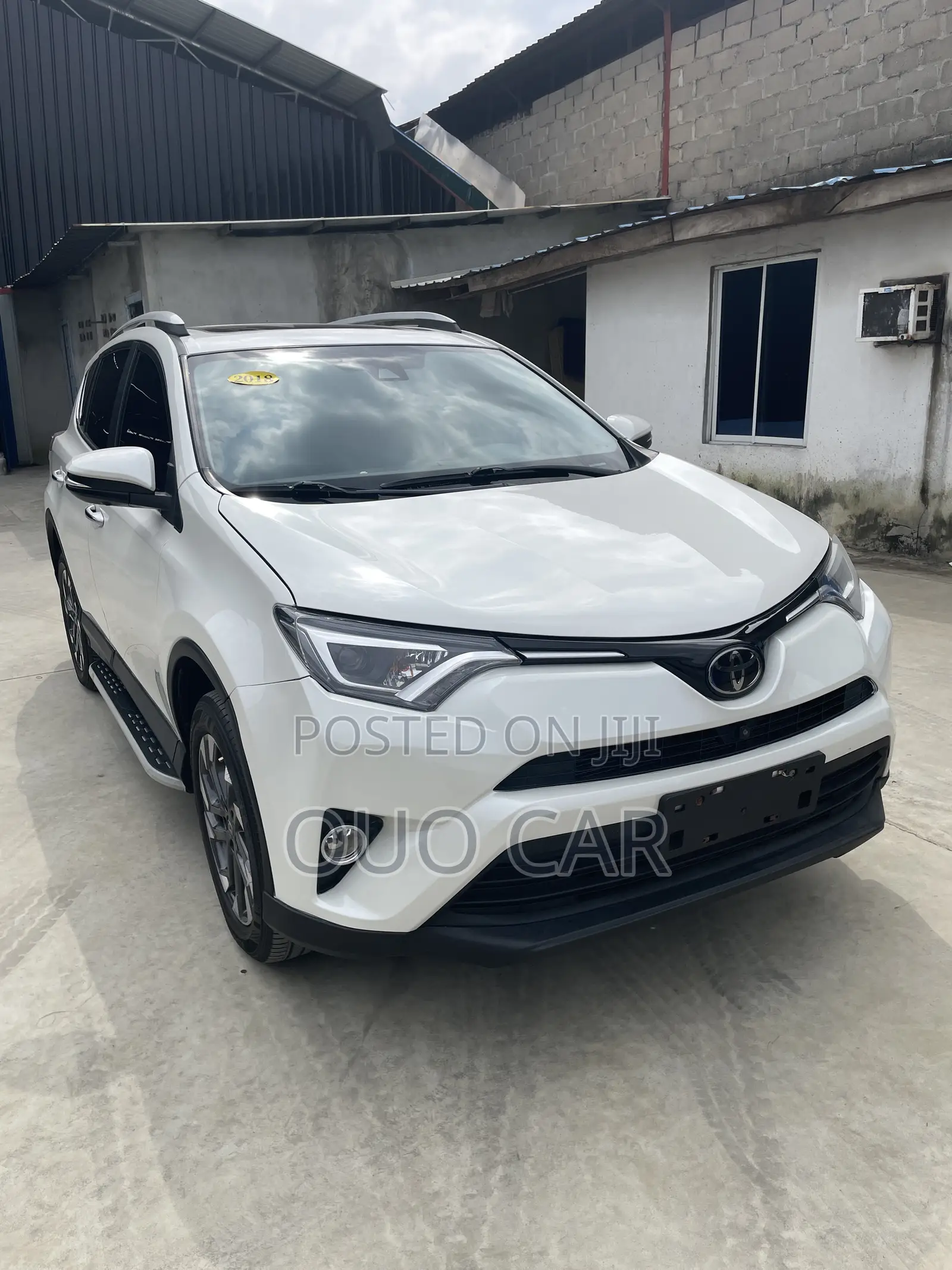 Toyota RAV4 2018 White