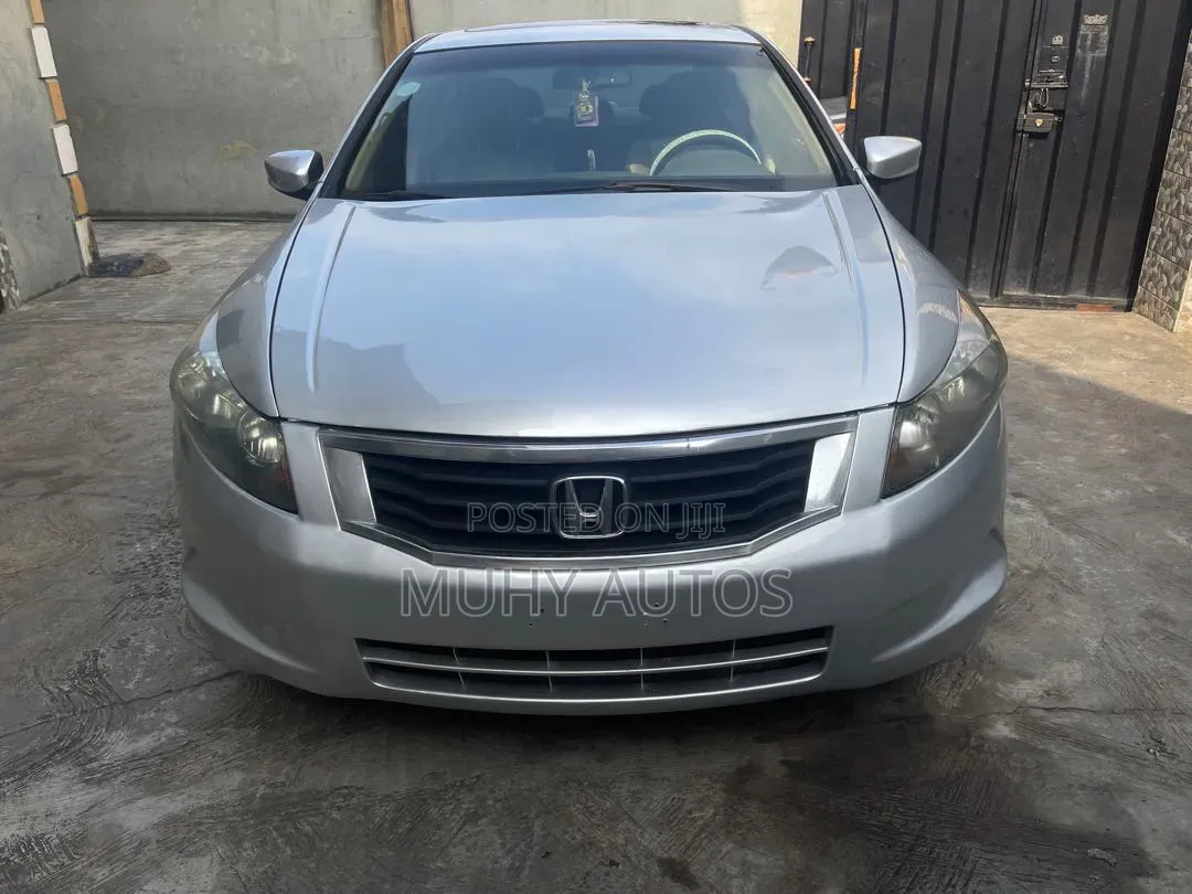 Honda Accord 2008 Silver