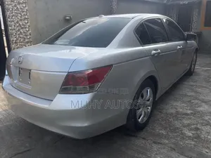 Honda Accord 2008 Silver
