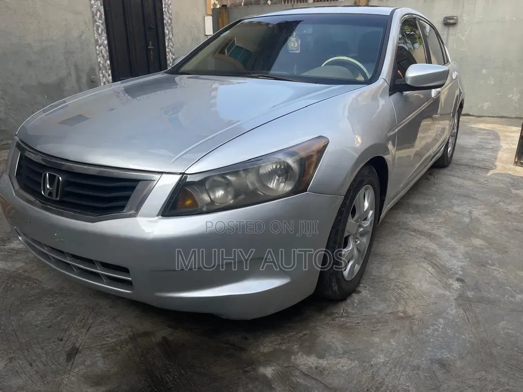 Honda Accord 2008 Silver