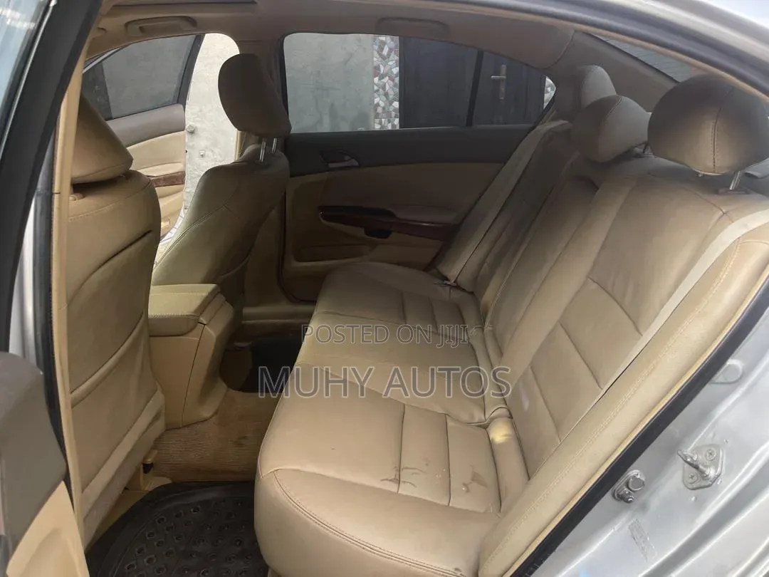 Honda Accord 2008 Silver
