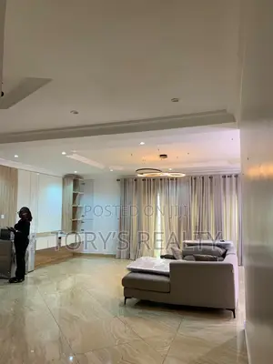 Furnished 3bdrm Apartment in Parkview Estate for rent