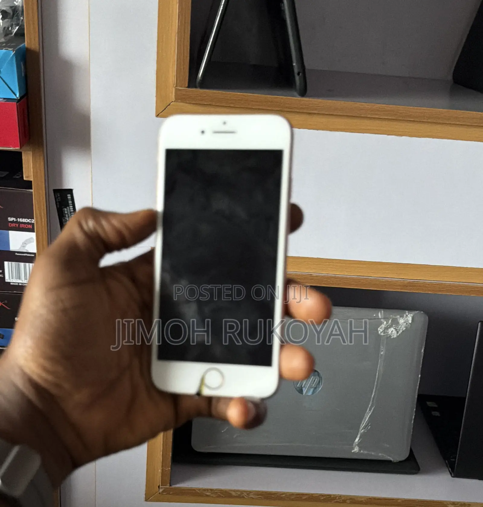 Apple iPhone 8 64 GB Gold
