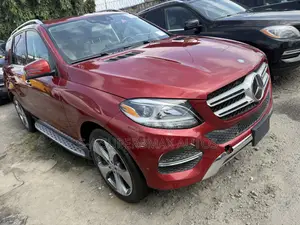 Mercedes-Benz GLE-Class GLE 350d 4MATIC 2017 Red