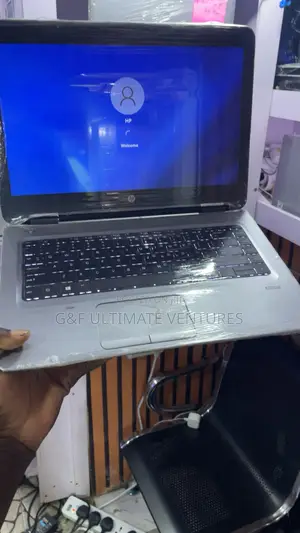 New Laptop HP ProBook 640 G2 8GB Intel Core i5 SSD 256GB
