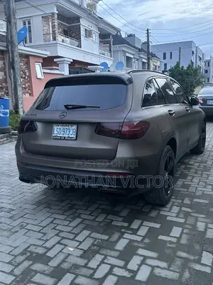 Mercedes-Benz GLC-Class 2017 Brown