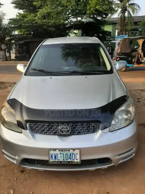 Toyota Matrix 2004 Silver