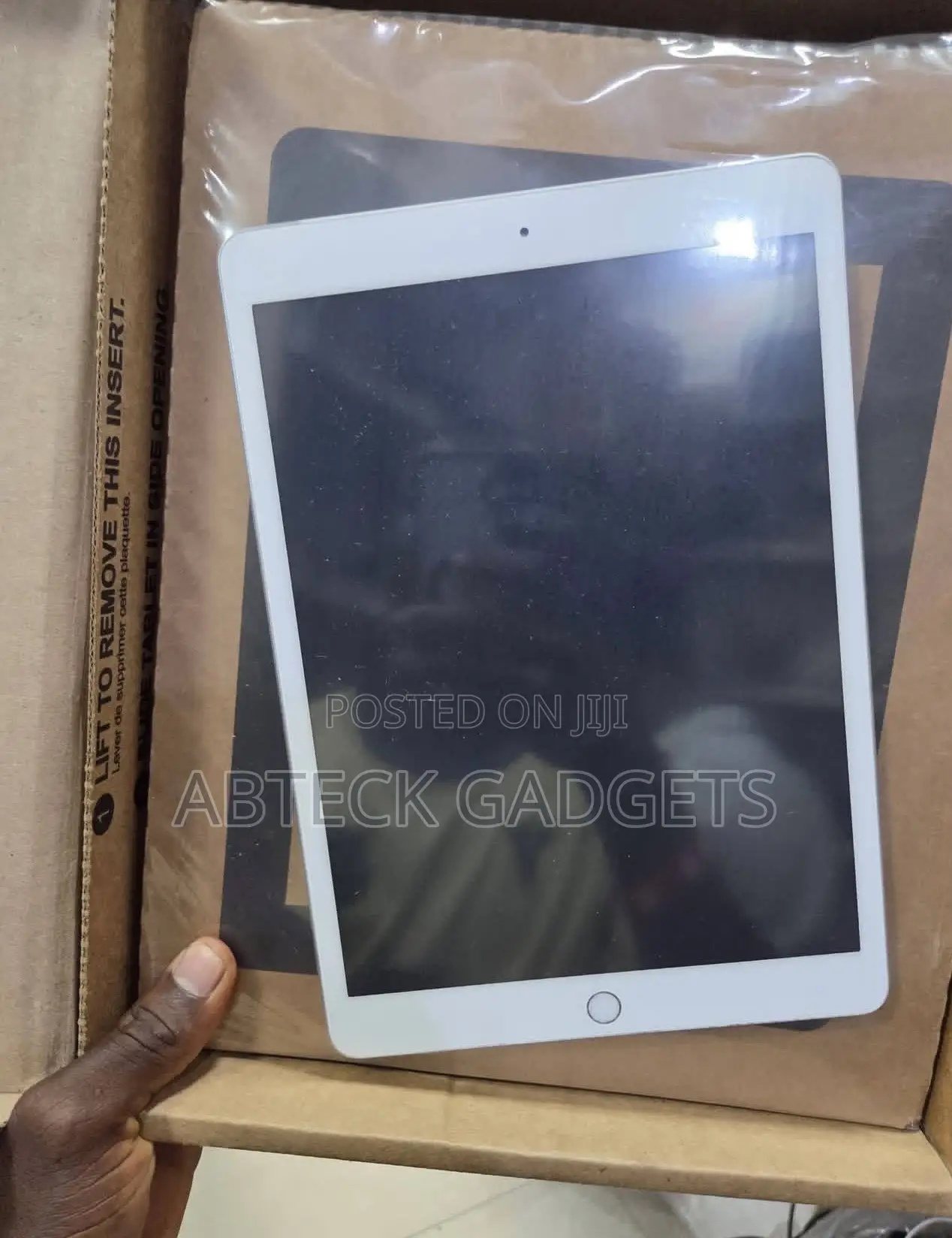 New Apple iPad 10.2 (2021) 32 GB White