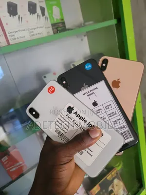 Apple iPhone XS Max 64 GB White