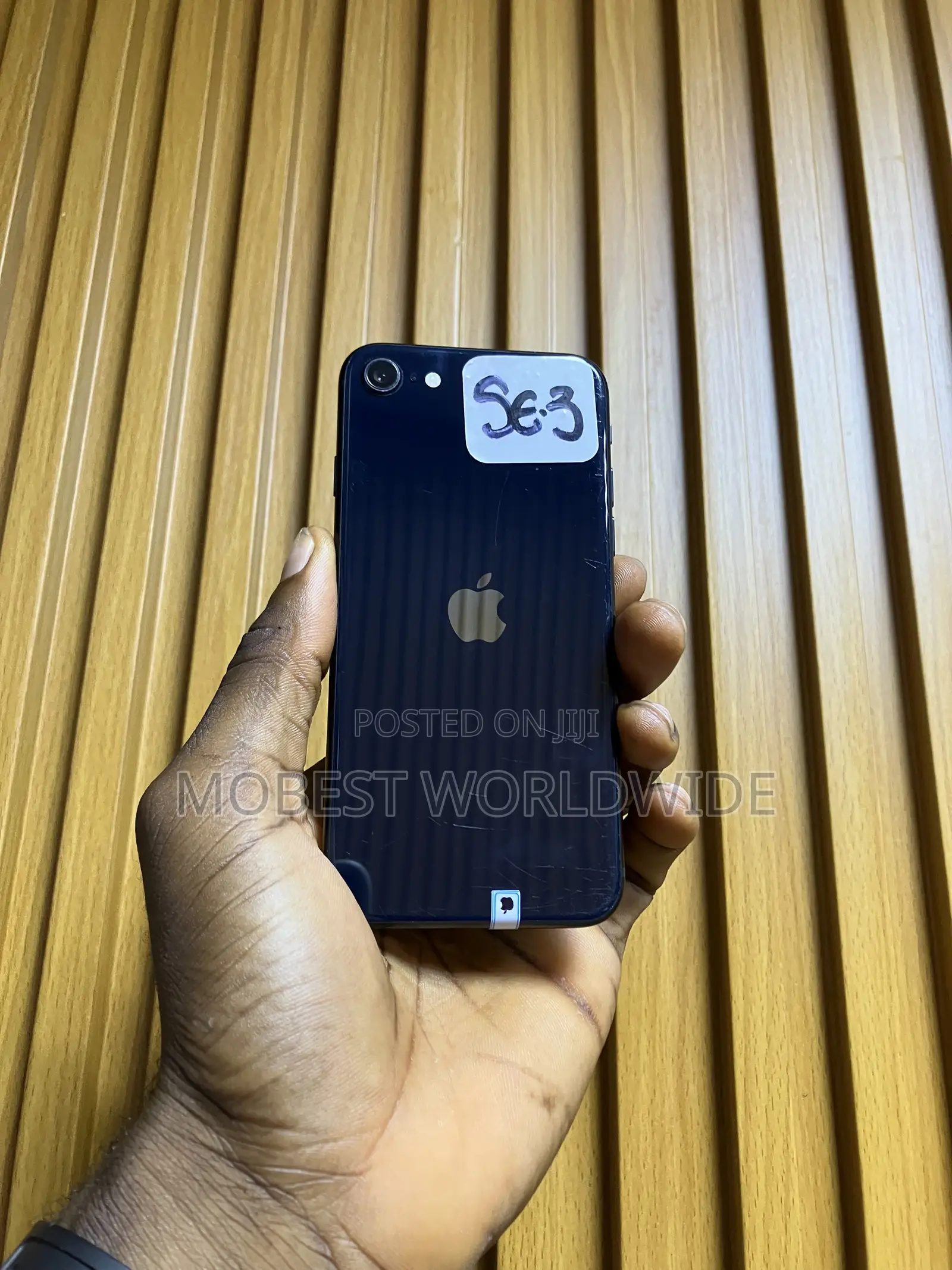 Apple iPhone SE (2022) 64 GB Black