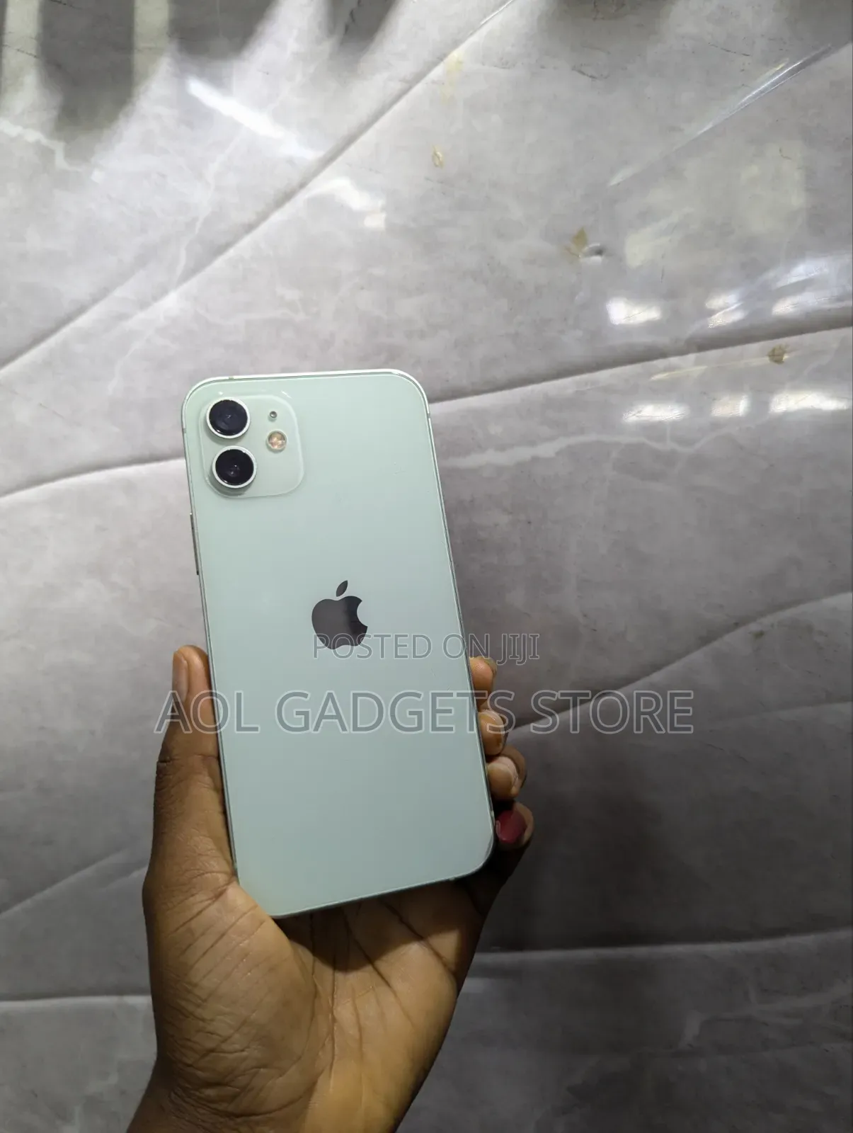 Apple iPhone 12 64 GB Green