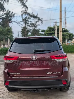 Toyota Highlander 2015 Burgundy