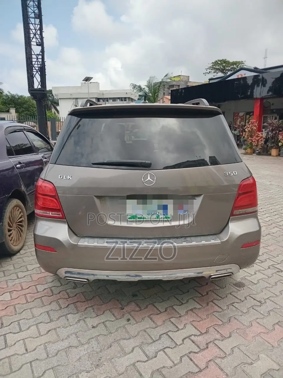 Mercedes-Benz GLK-Class 2012 Gold
