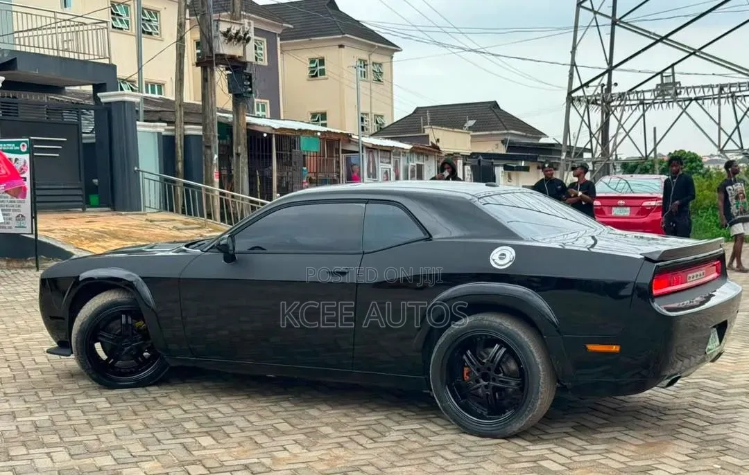 Dodge Challenger 2014 Black