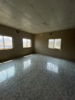 4bdrm Duplex in Lekki Expressway for rent