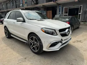 Mercedes-Benz GLE-Class 2017 White