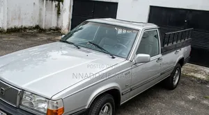 Volvo 7400 1984 Grey