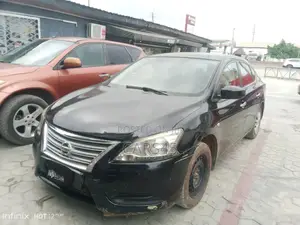 Nissan Sentra 2013 Black