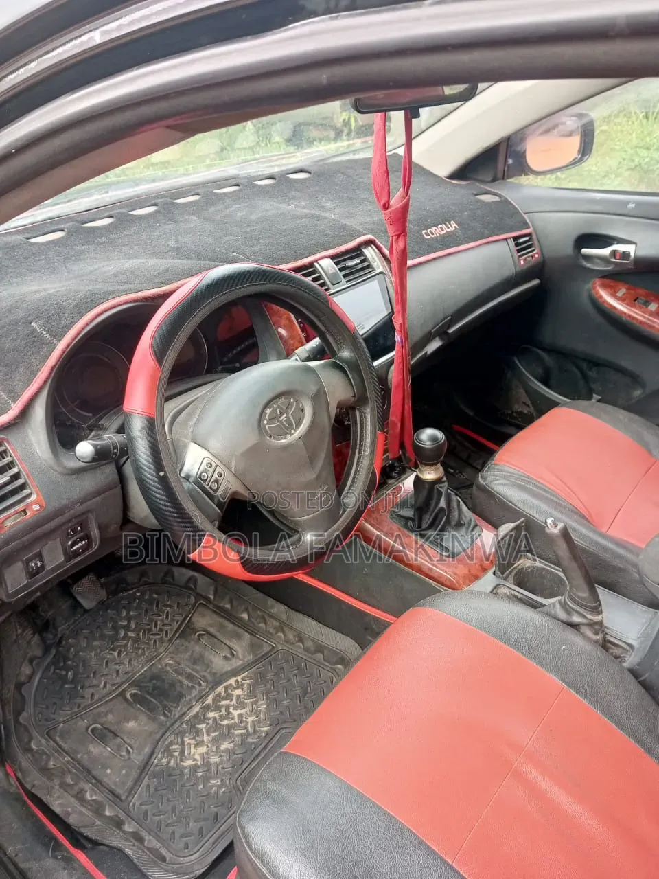 Toyota Corolla 2010 Black