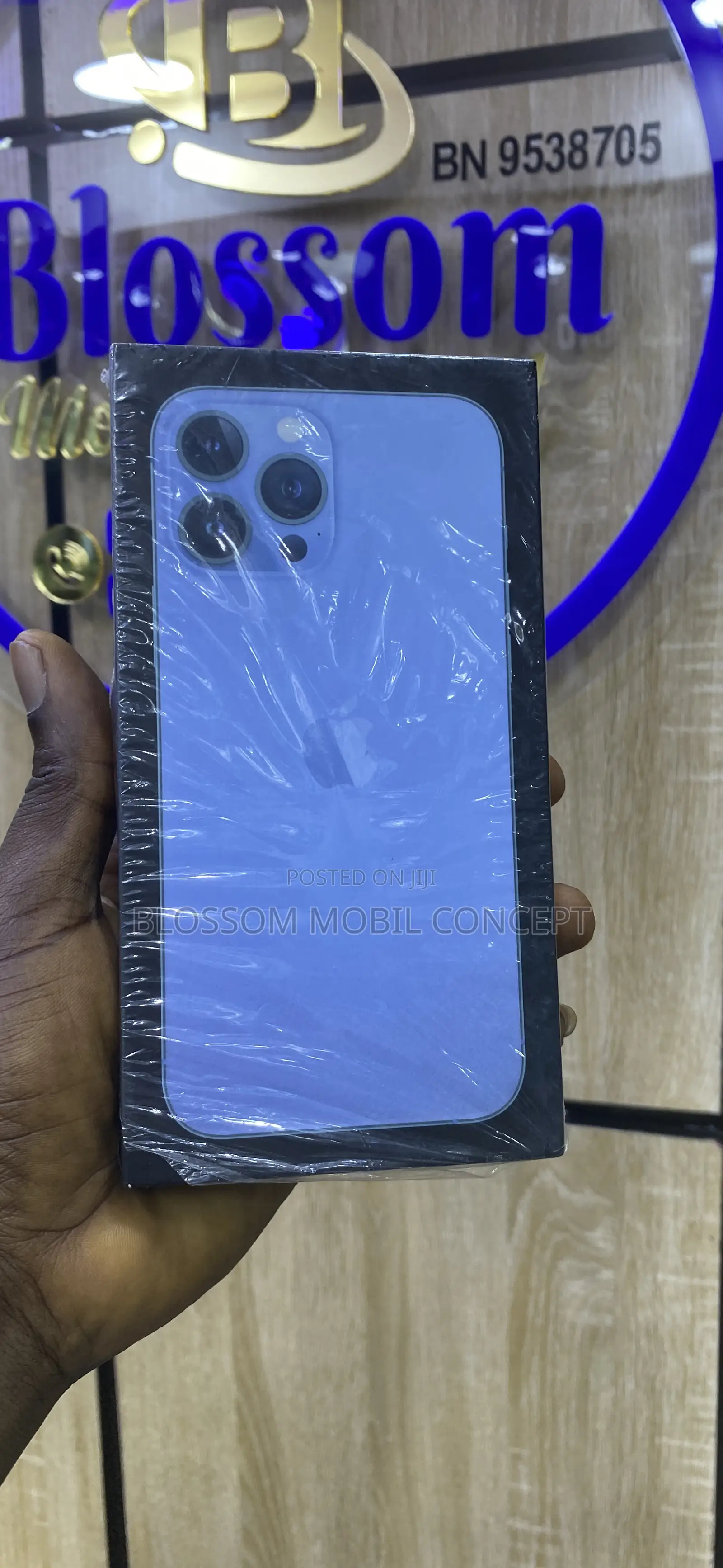 New Apple iPhone 13 Pro Max 128 GB Blue