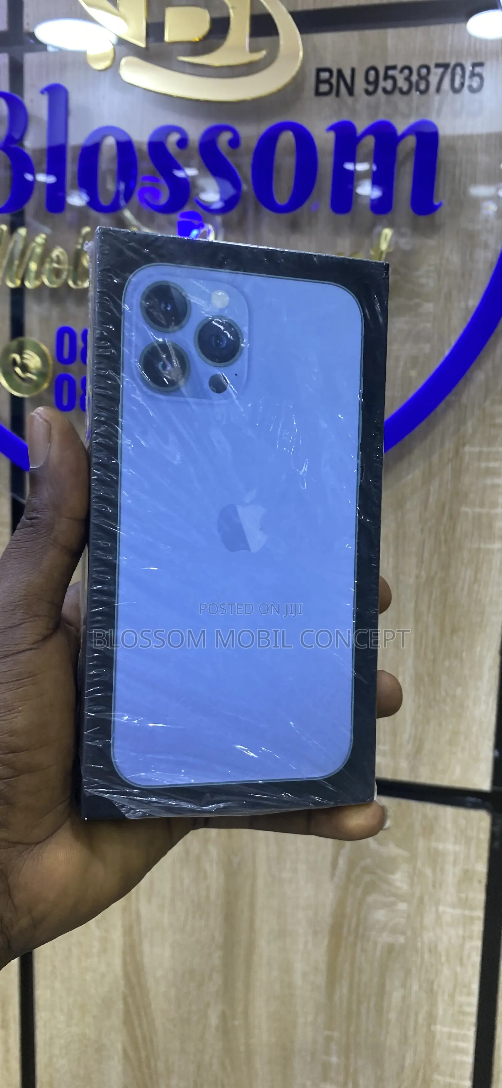 New Apple iPhone 13 Pro Max 128 GB Blue