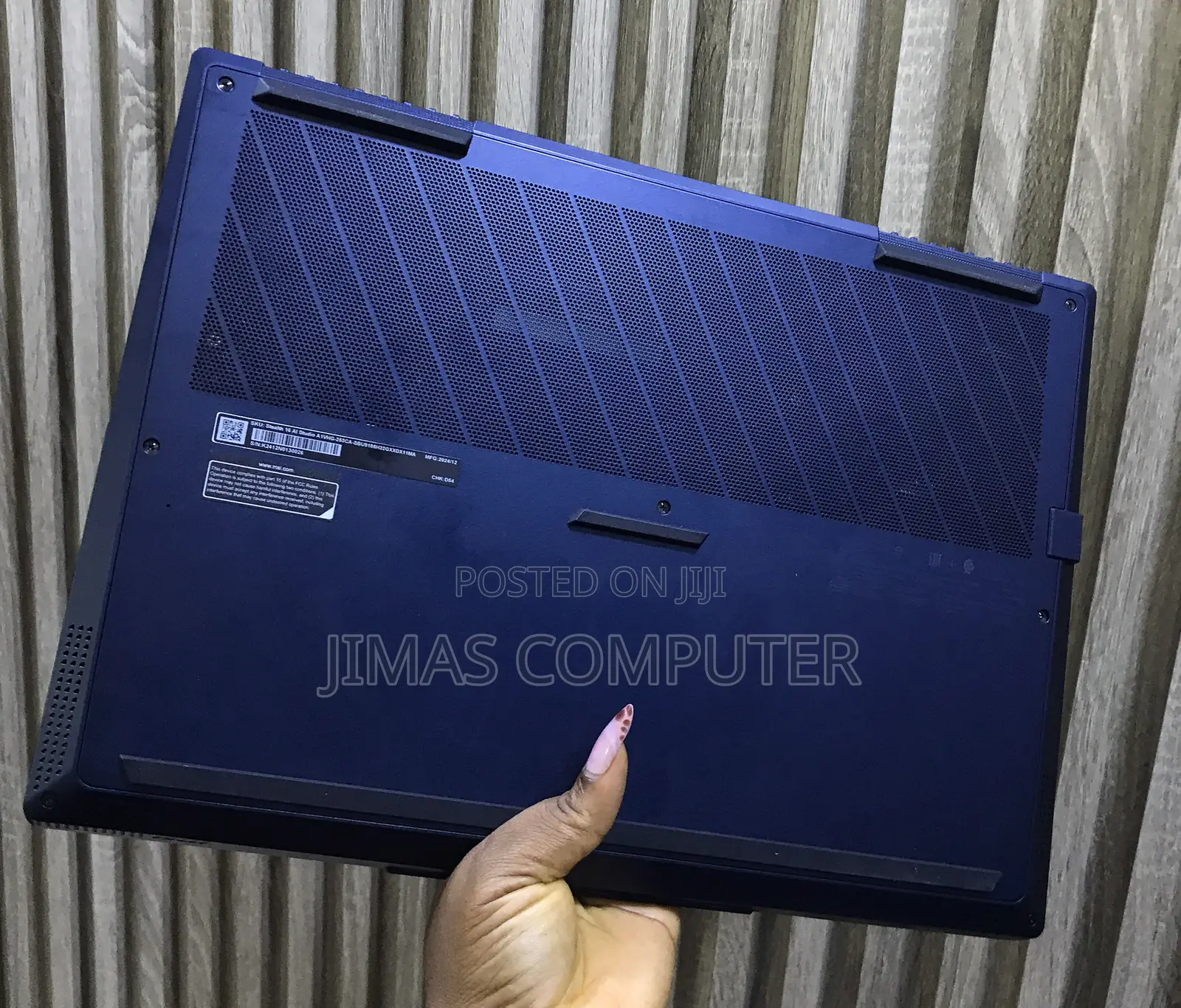 Laptop MSI Stealth 16 AI Studio 64GB Intel Core Ultra 9 SSD 2T