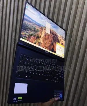 Laptop MSI Stealth 16 AI Studio 64GB Intel Core Ultra 9 SSD 2T