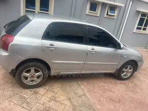 Toyota Corolla 2005 Silver