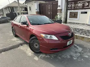 Toyota Camry SE 4dr Sedan (2.4L 4cyl 5A) 2008 Red