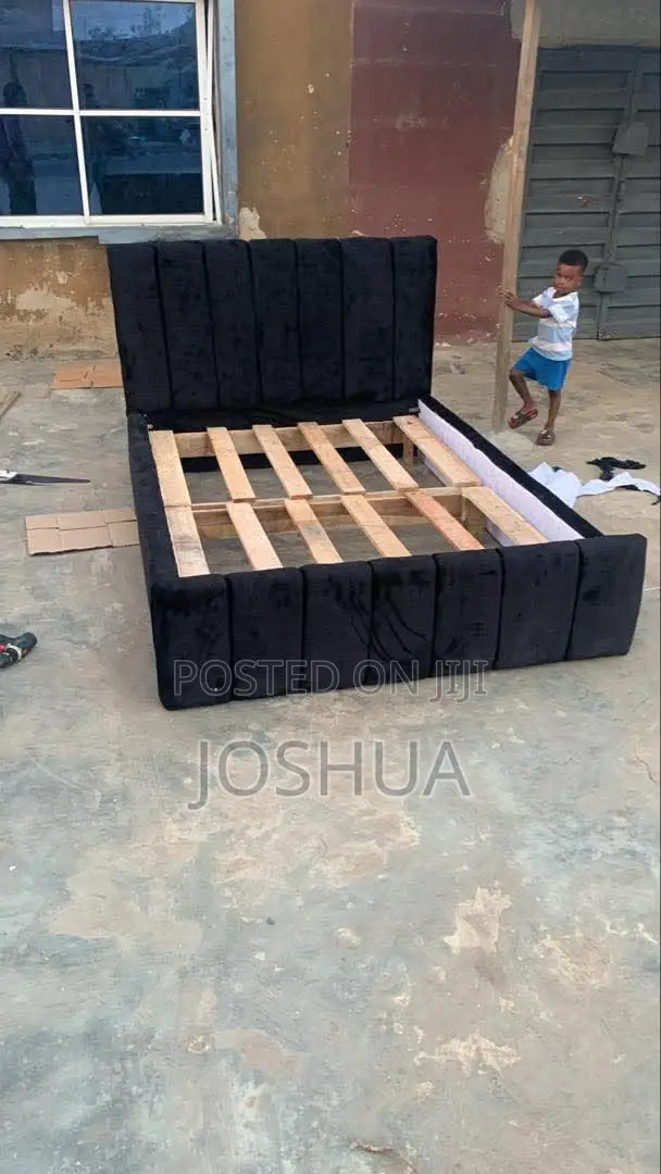 New 4.5/6 Bedframe