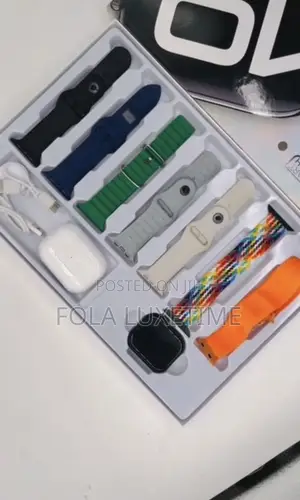 *V-X11 Smart Package ** With (7 Different Unique Strap) and an Earpod*