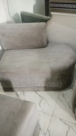 Couch Cleaning Service