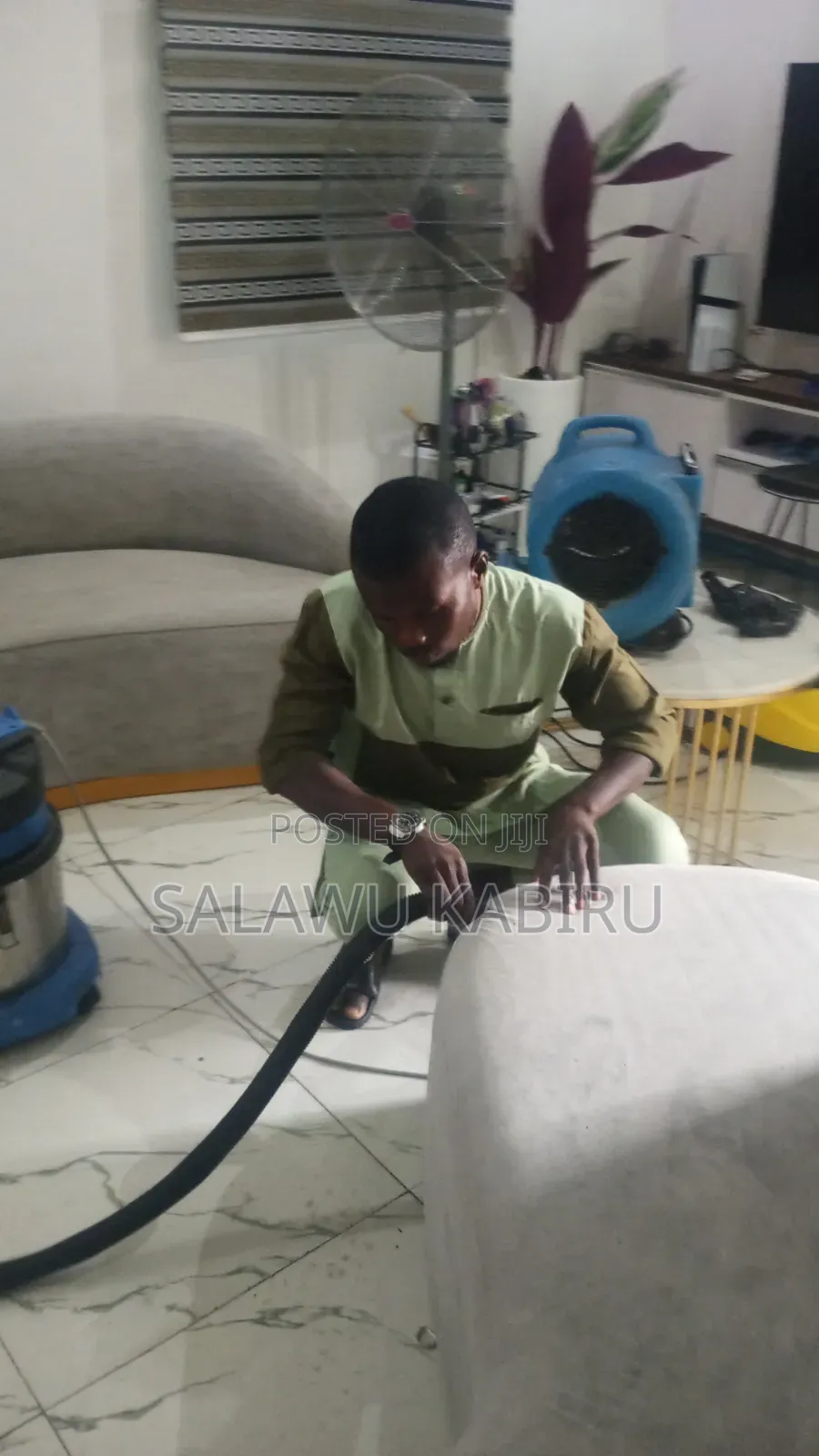 Couch Cleaning Service