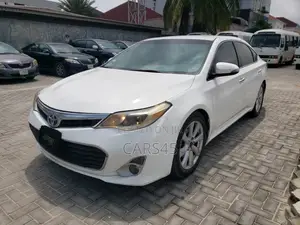 Toyota Avalon 2014 White