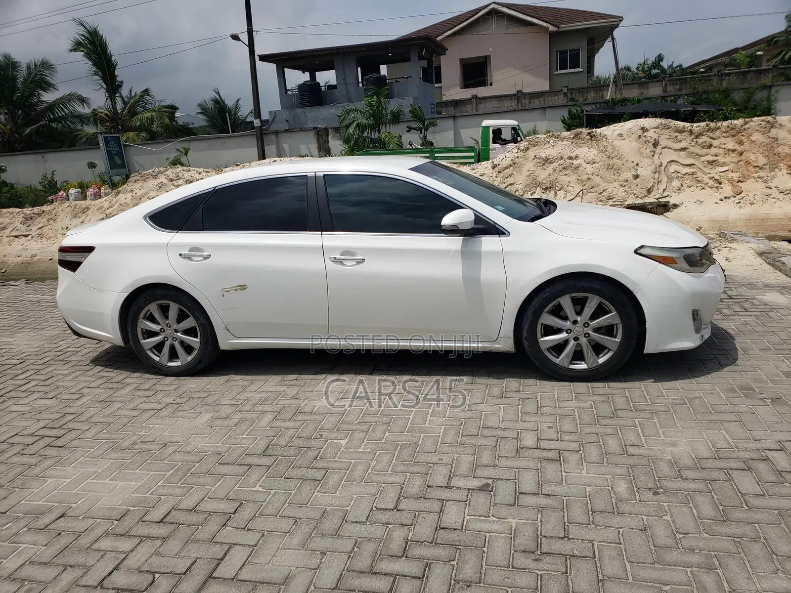 Toyota Avalon 2014 White