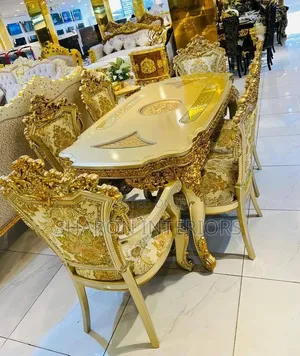 Imperial Palace Dining Set by 6