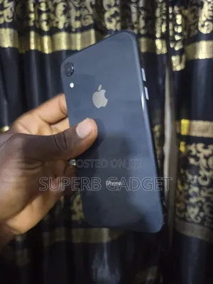 Apple iPhone XR 64 GB Black