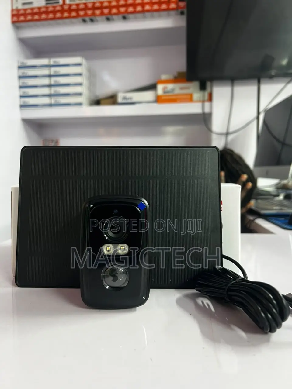 Suntrick Ubox Indoor Solar Camera